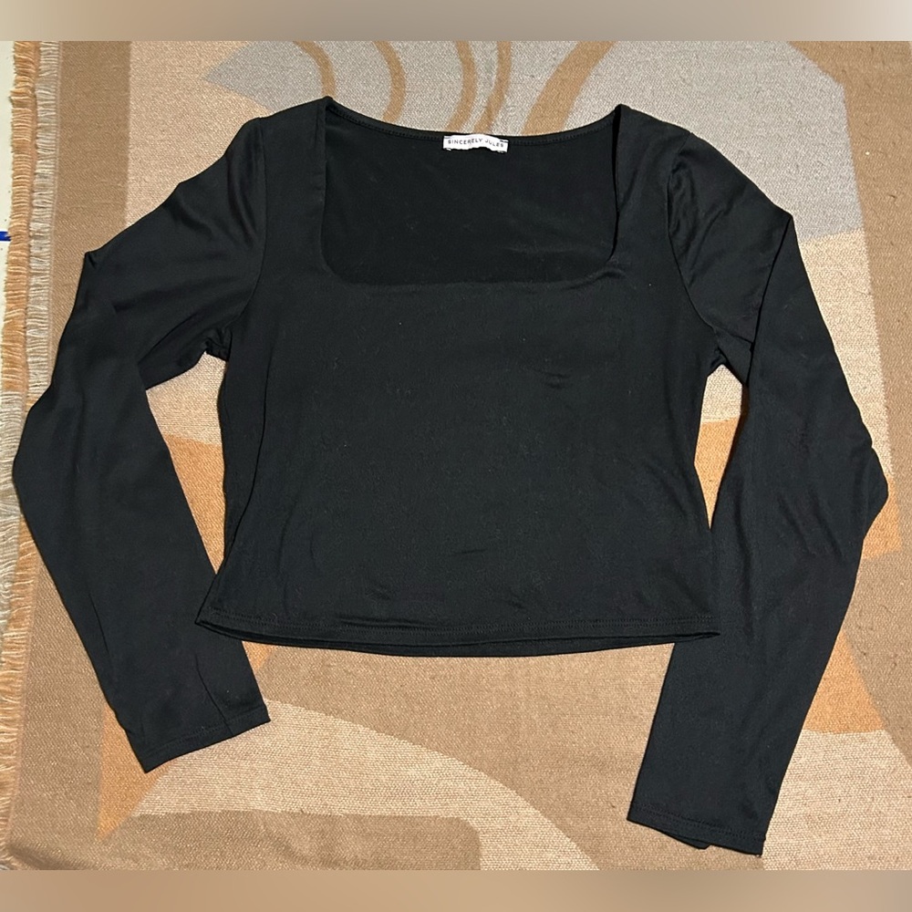 Smooth double layered! Elegant Black square neckline crop by Sincerely Jules
